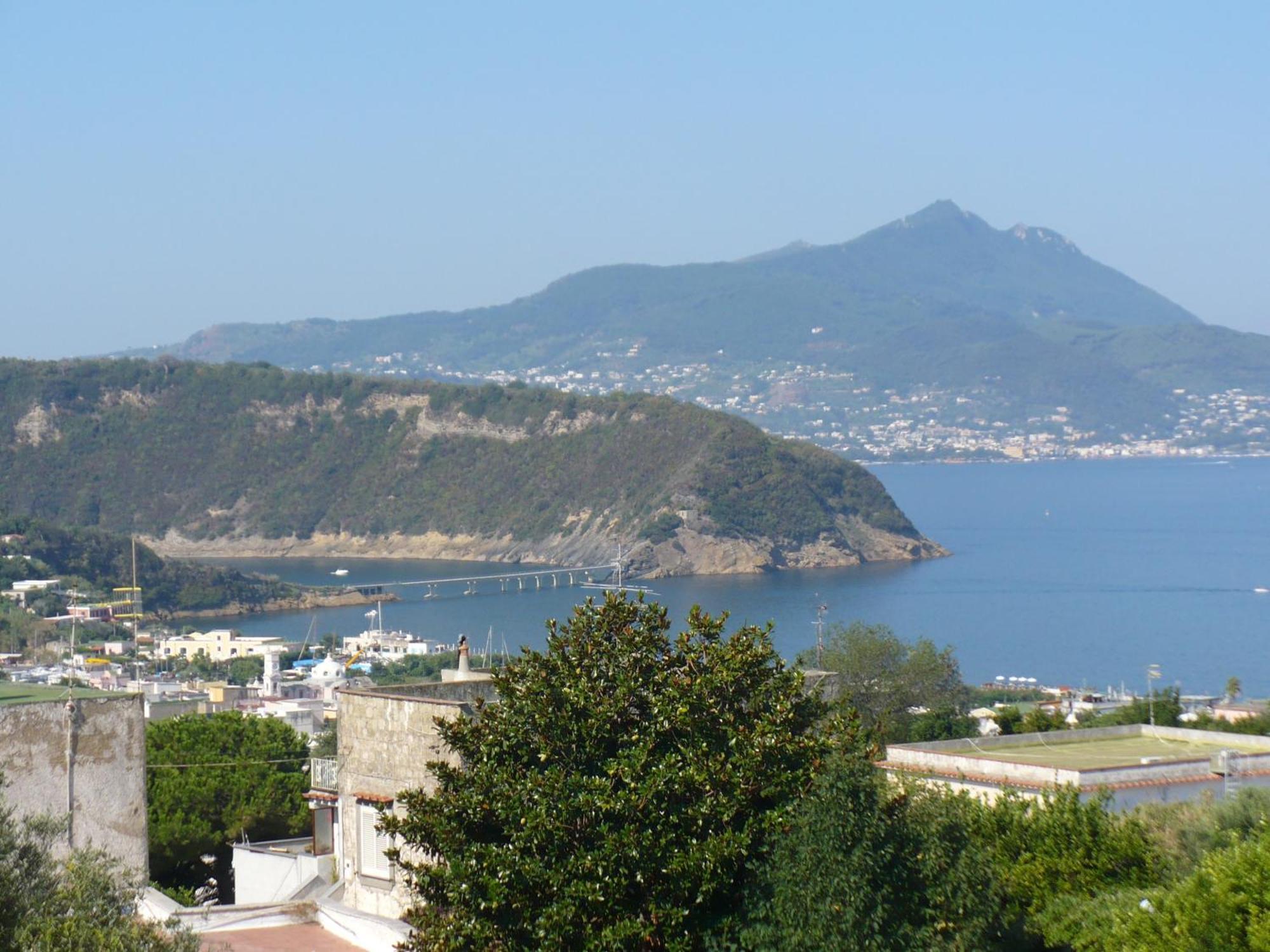 Hotel Savoia Procida Exterior photo