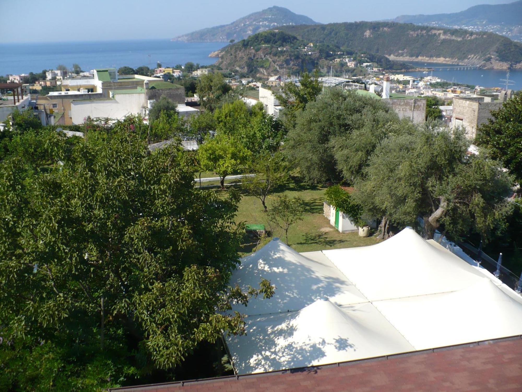 Hotel Savoia Procida Exterior photo