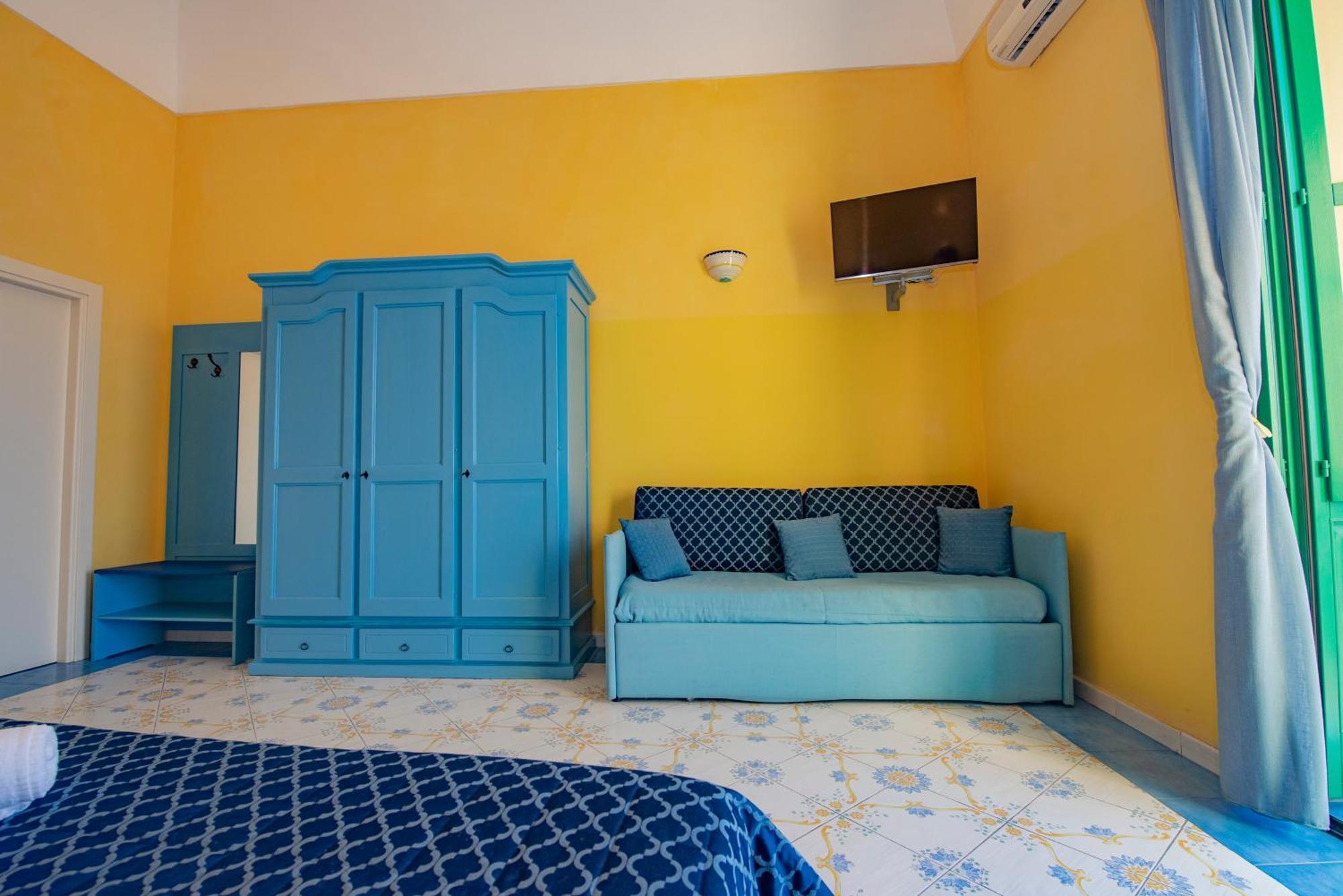 Hotel Savoia Procida Exterior photo