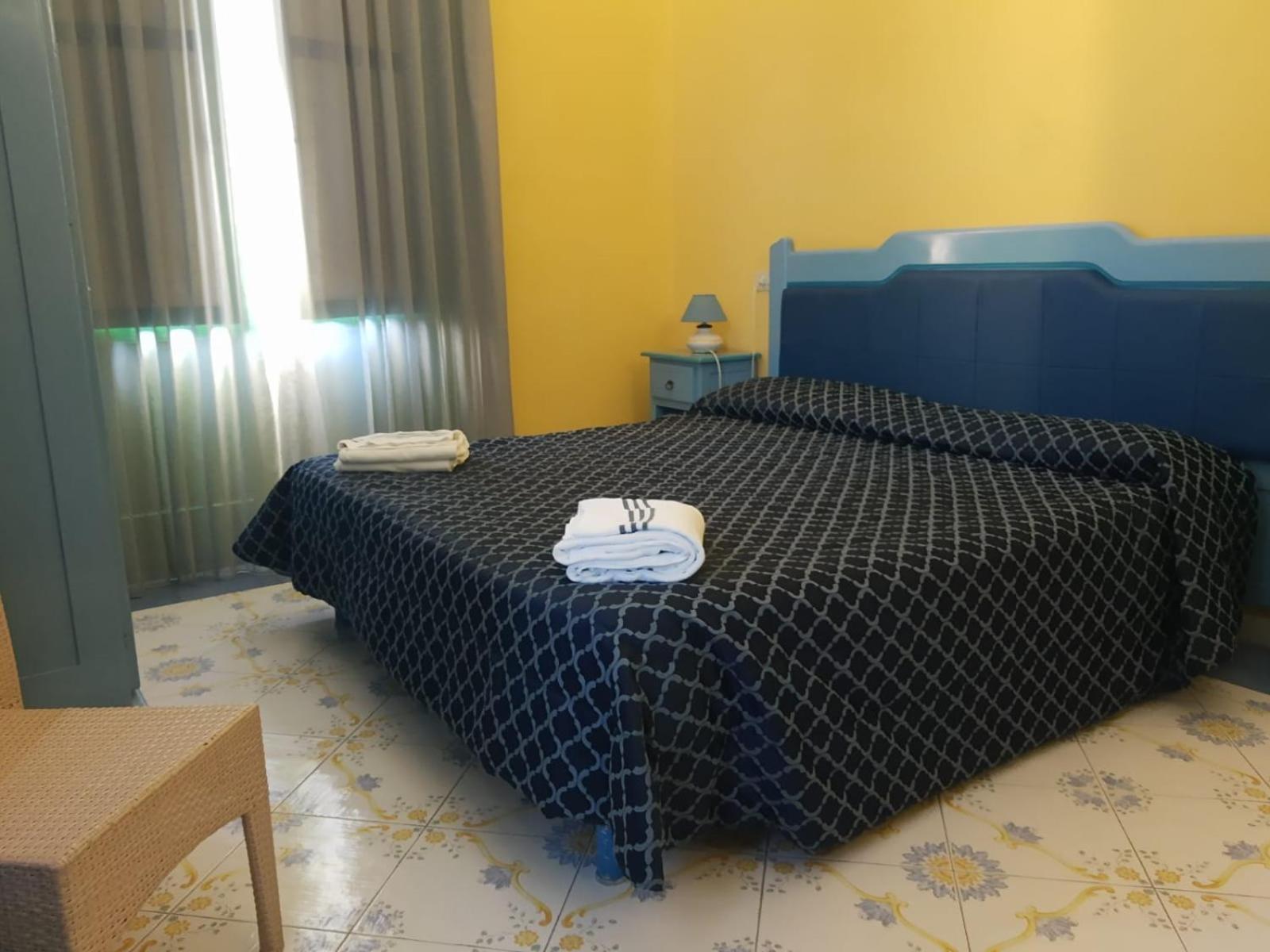 Hotel Savoia Procida Exterior photo